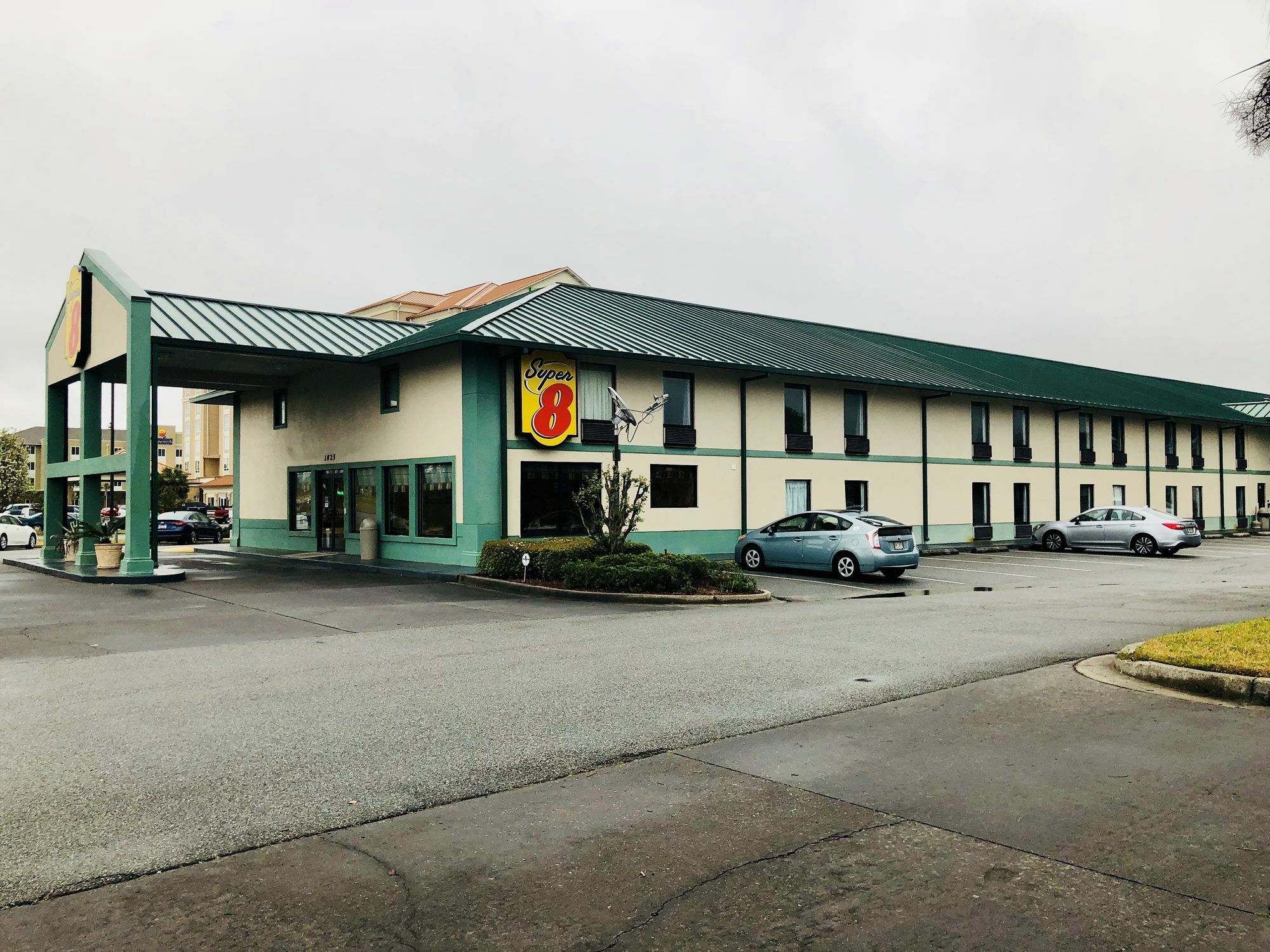 Hotel Super 8 By Wyndham Valdosta Ga I-75 Esterno foto